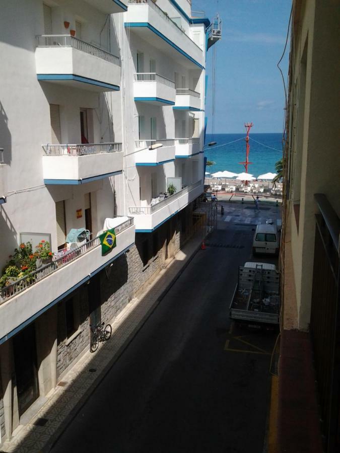 Apartamento Estudio Linea De Playa Винарос Экстерьер фото